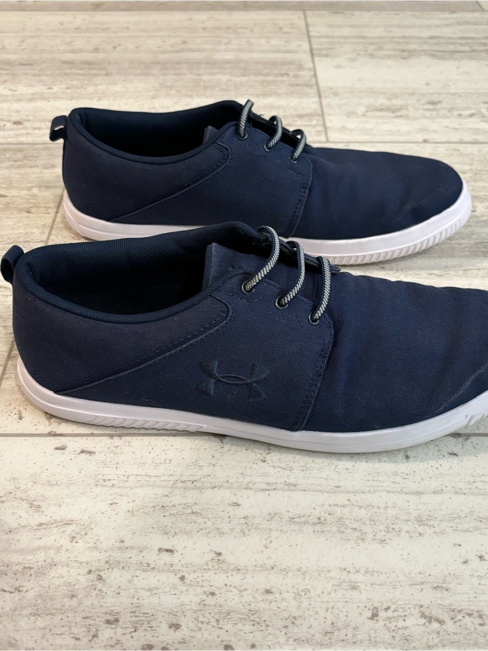 Under Armour Men’s Navy Canvas Lace-Up Sneakers with White Sole